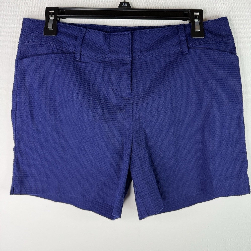 The limited Women's Chino Shorts Blue 8